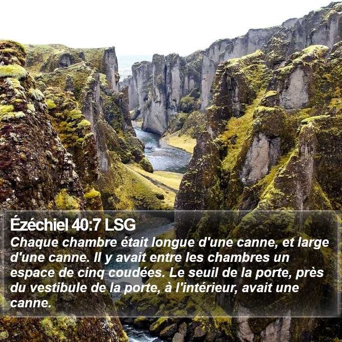 Ézéchiel 40:7 LSG Bible Study